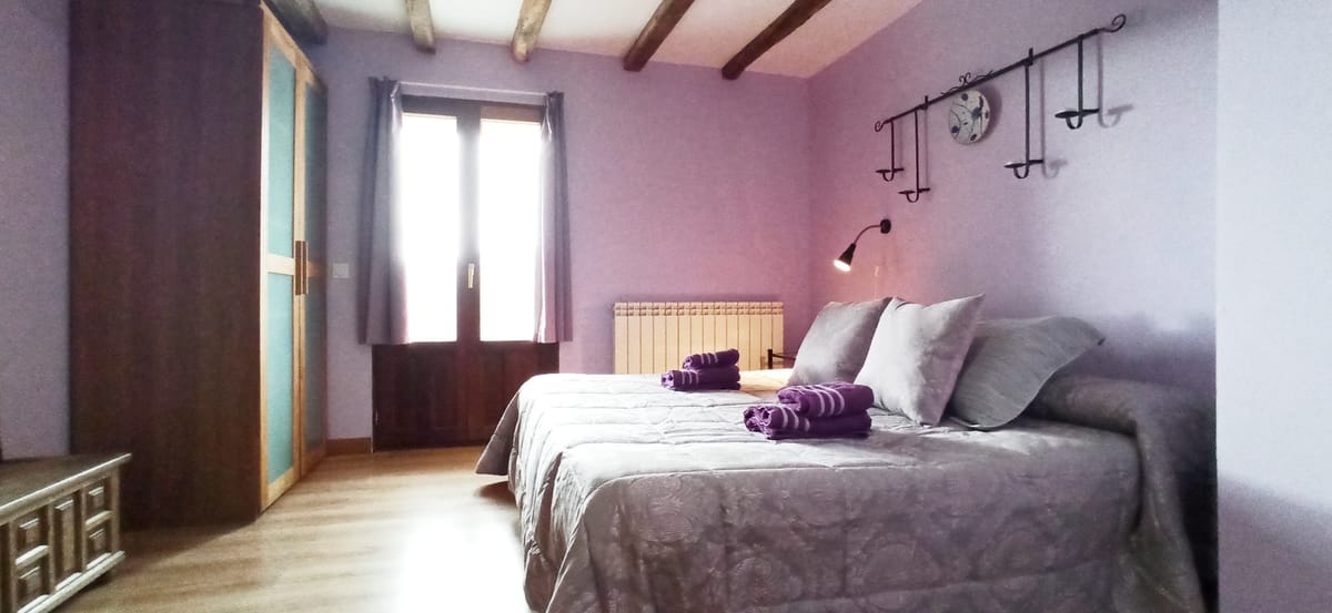 Casa Rural Enekoizar - Amplitud, Servicios y Selva de Irati — 3