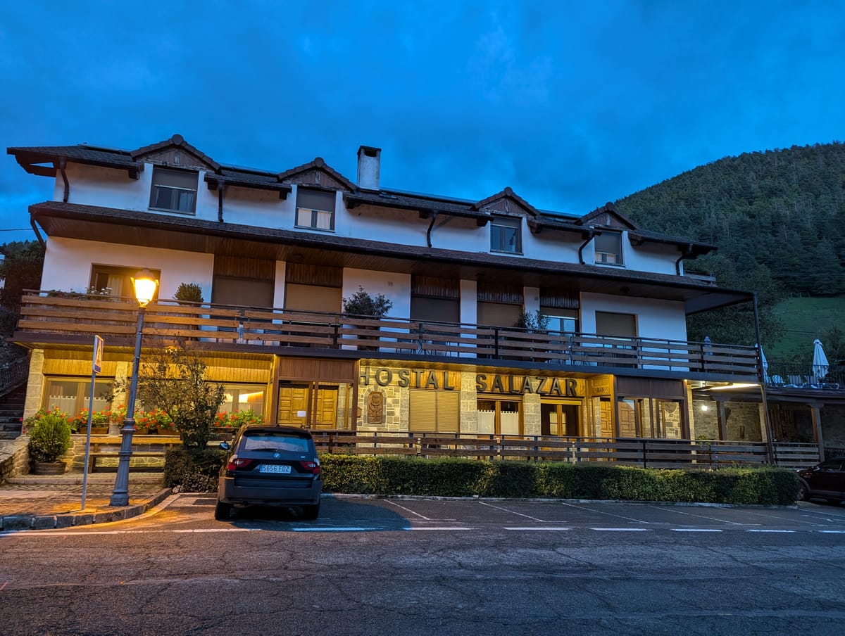 Hostal Rural Salazar — 1
