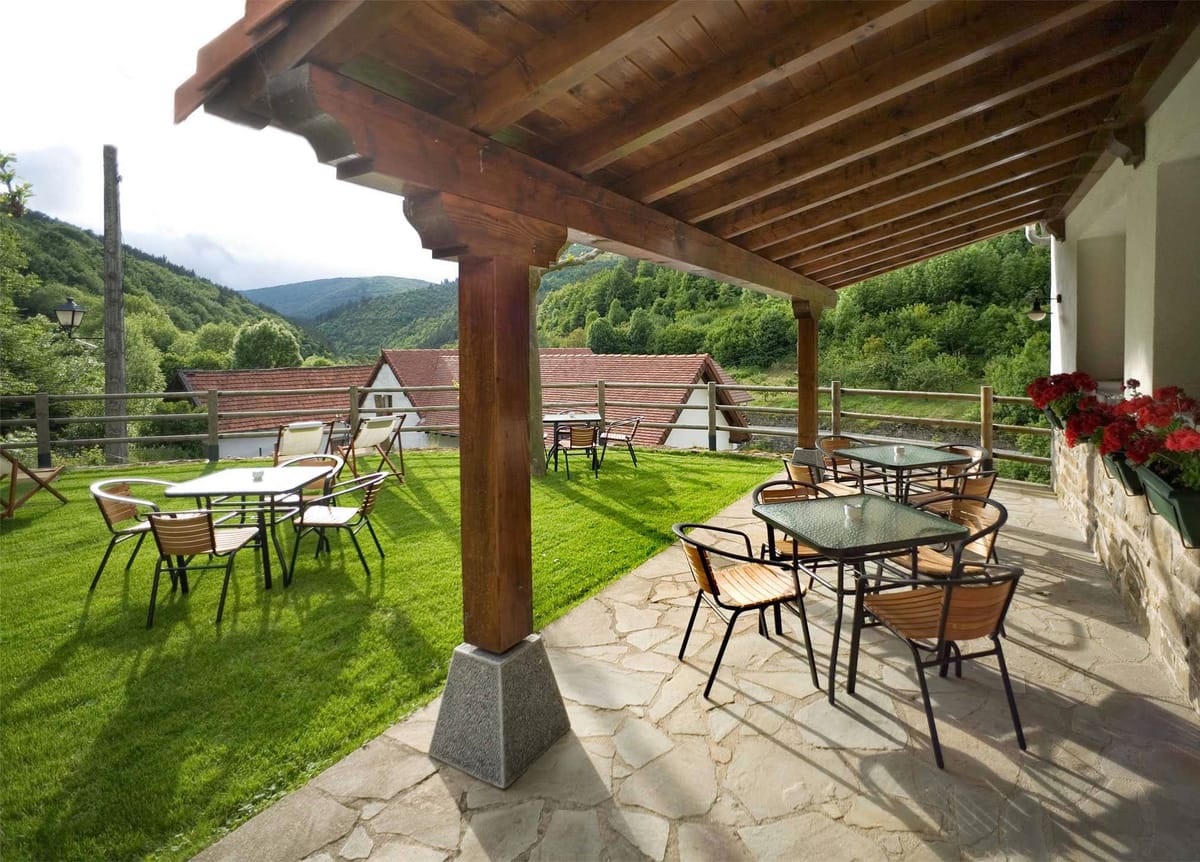 Hotel Rural Besaro - Selva de Irati — 1