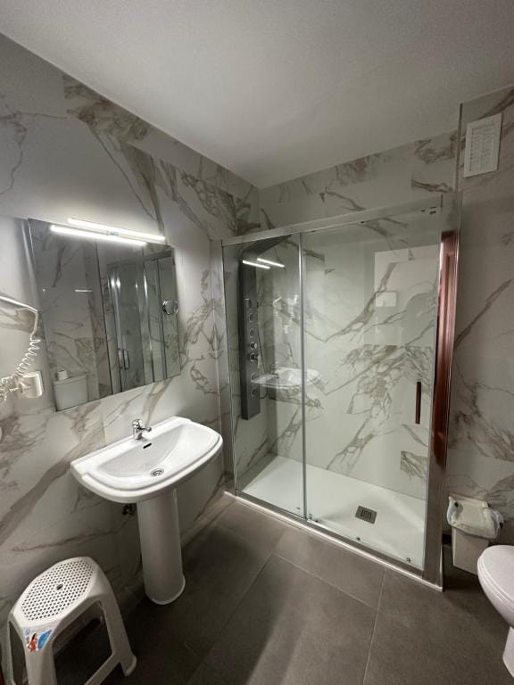 Hotel Carlos III — 4