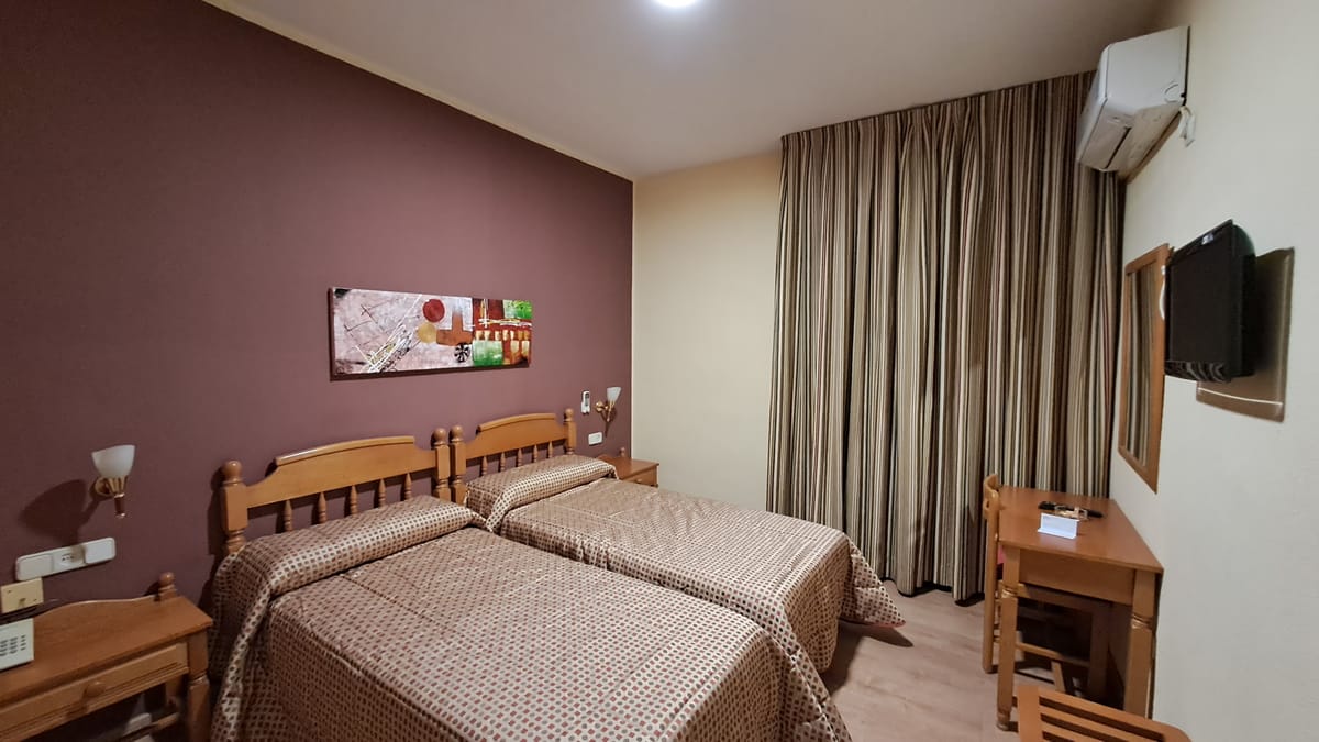 Hotel Castilla — 3