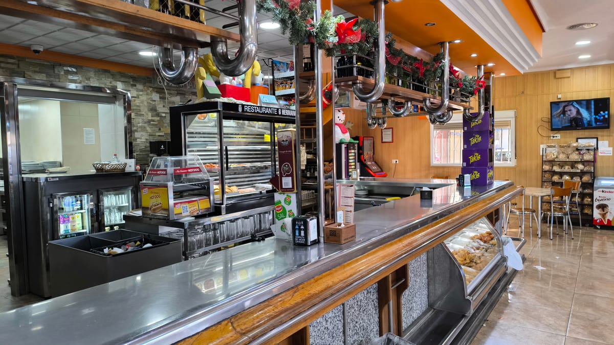 Restaurante 6 Hermanos — 1