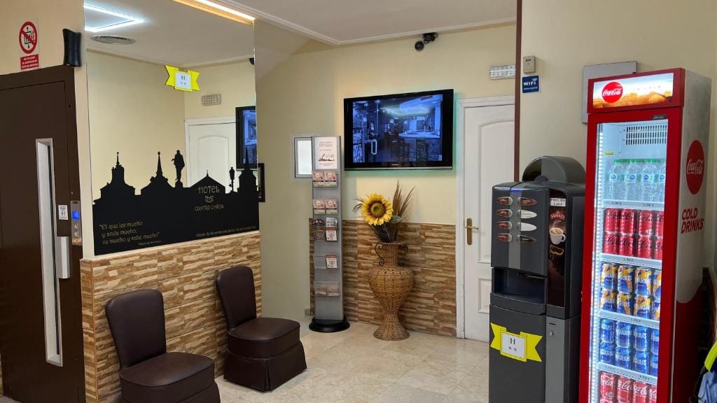 Hotel Cuatro Caños — 4