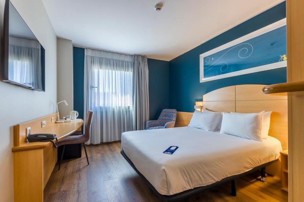 Travelodge Madrid Alcalá de Henares — 2