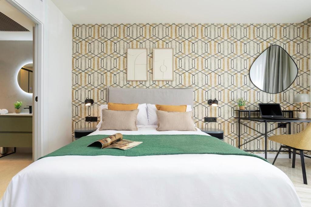 Gran Via Urban Suites Alicante by Renthas — 2