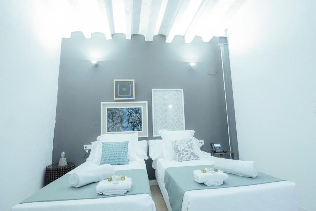 Hotel Boutique Alicante Palacete S.XVII Adults Only — 3