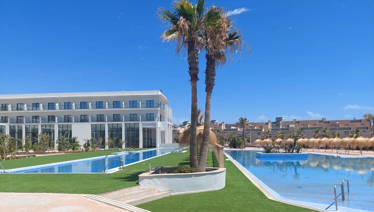 Cabogata Beach Hotel — 3