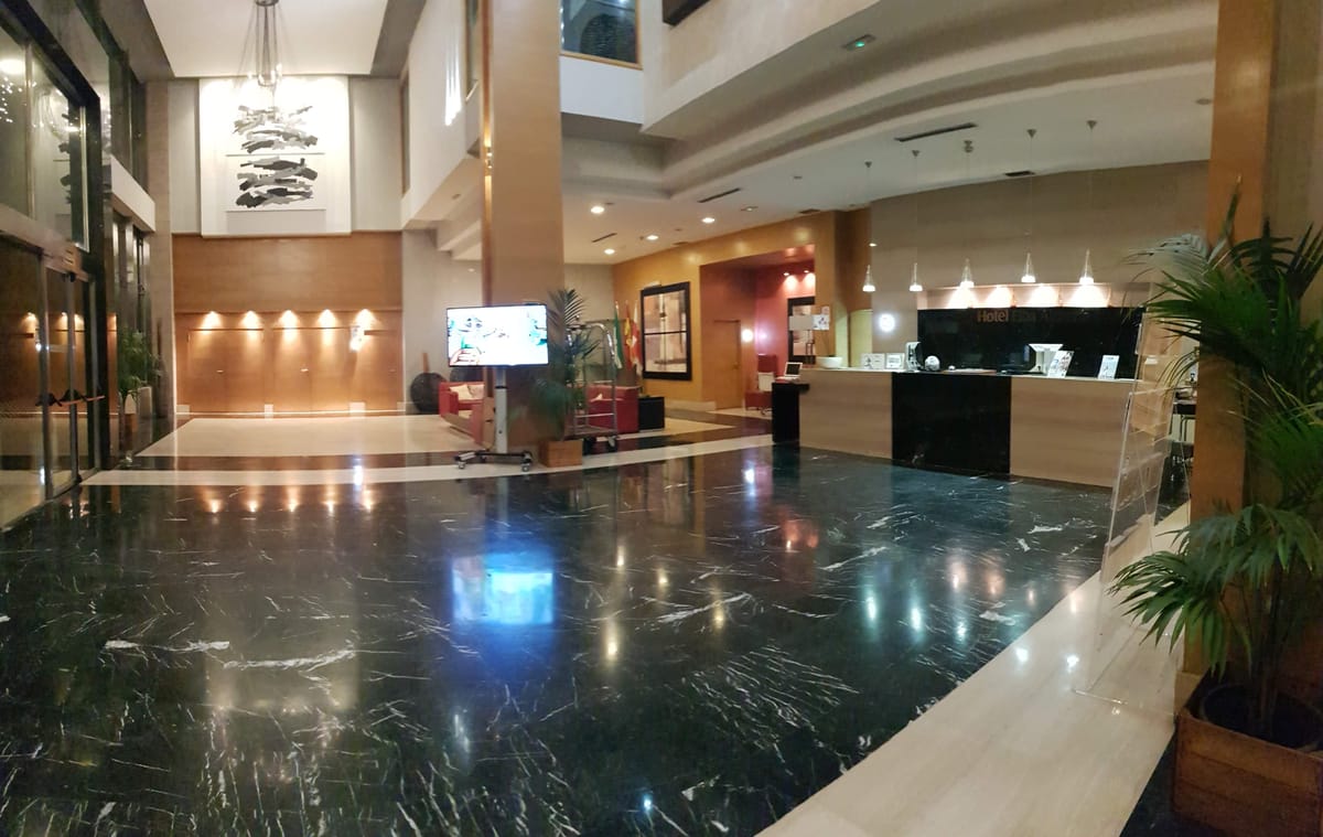 Elba Almería Business & Convention Hotel — 2