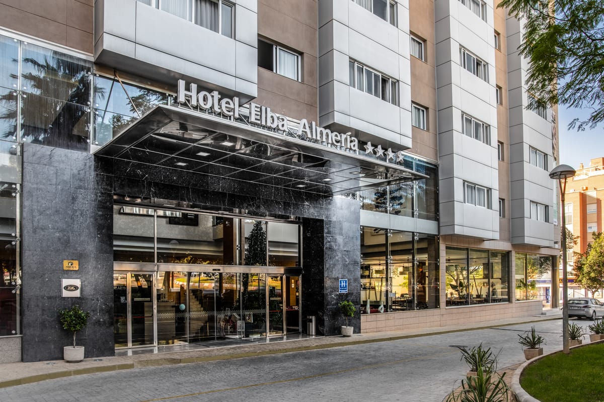 Elba Almería Business & Convention Hotel — 4