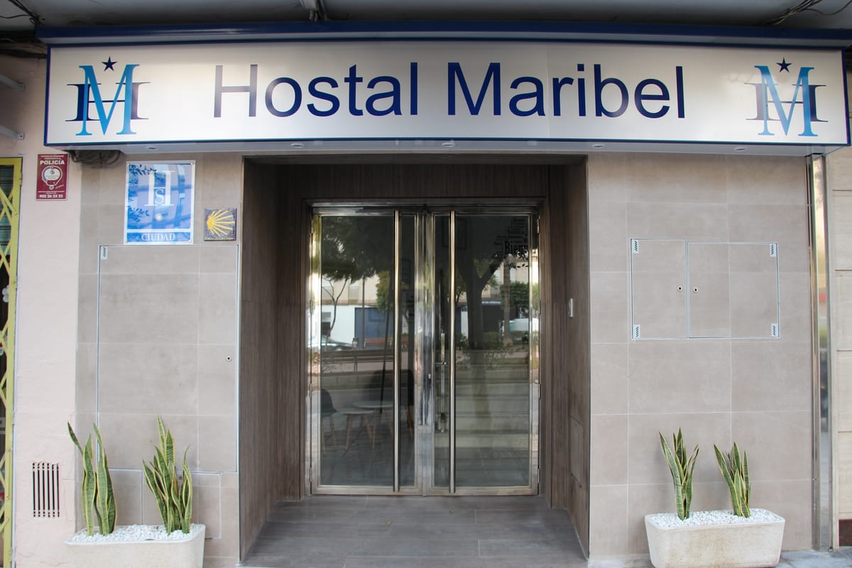 Hostal Maribel Almería — 1