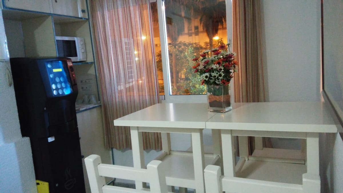 Hostal Maribel Almería — 5