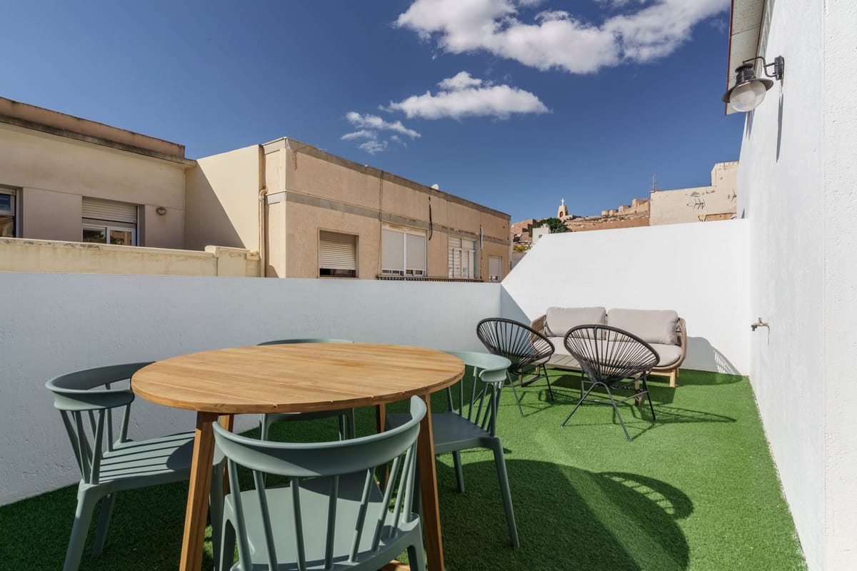 Limehome Almeria C. Hernan Cortes — 5