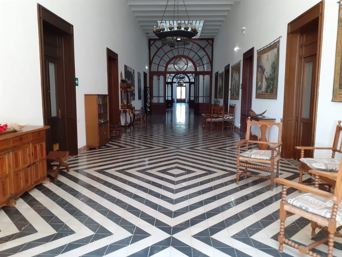 Enric d'Ossó — 3