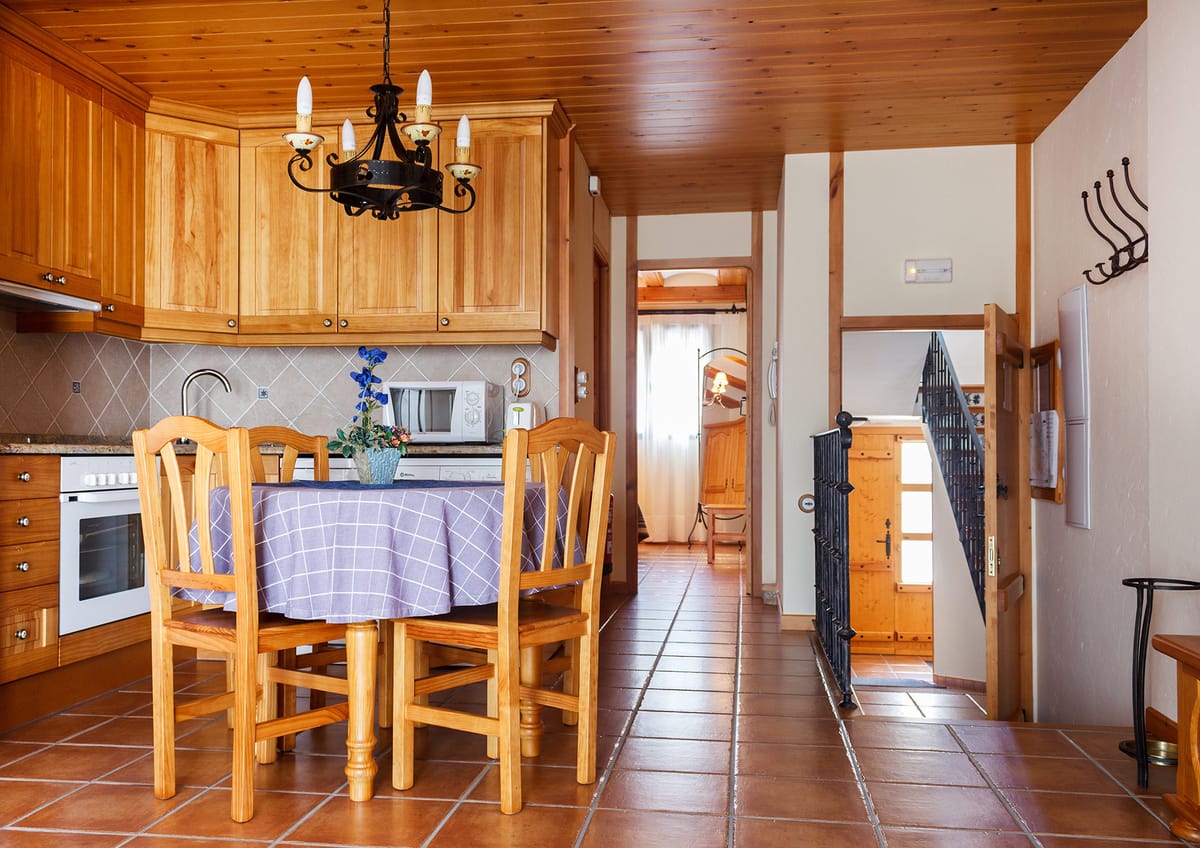Apartamentos Turísticos El Casal de Nicolás — 3