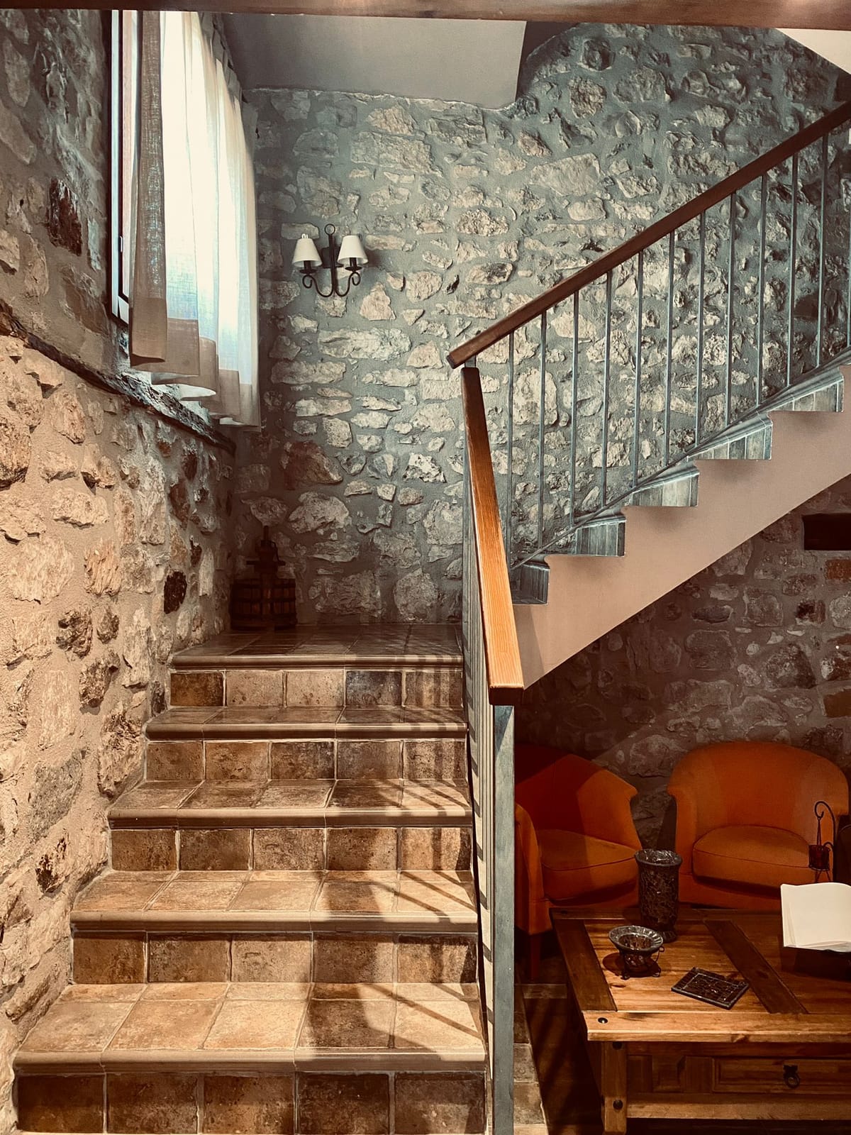 Hostal Restaurante La Muralla — 1