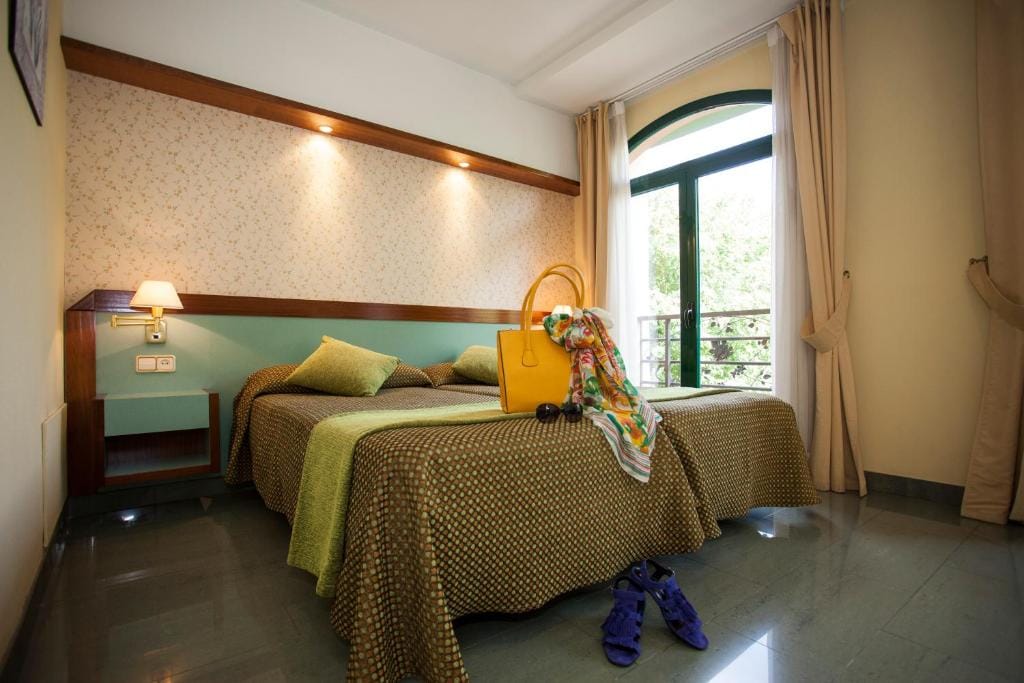 Hotel Jardín de Aranjuez — 2