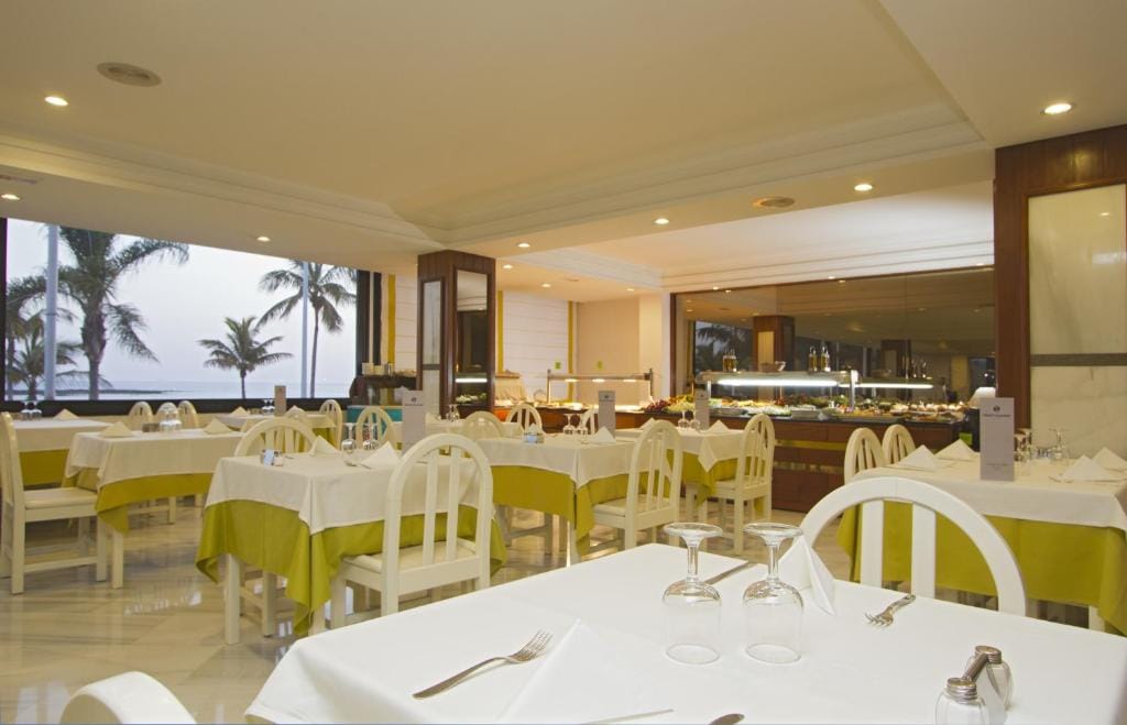 Hotel Lancelot — 5