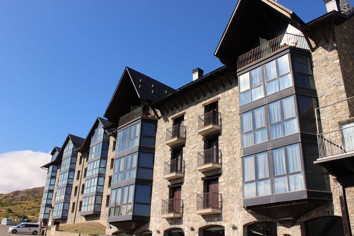Hotel Villa De Sallent — 2
