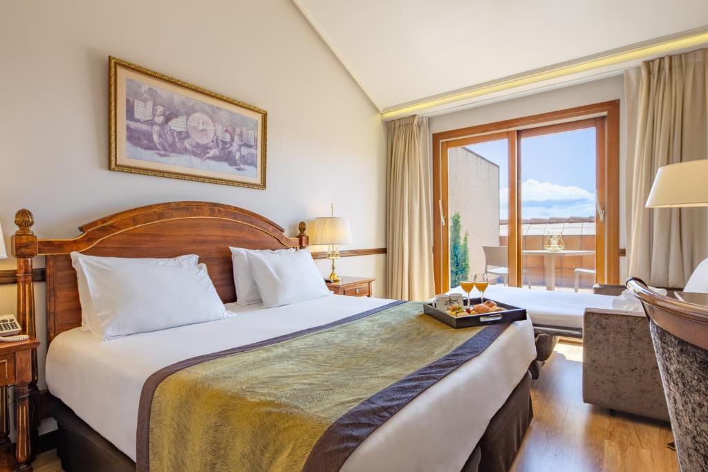 Dorma Reina Isabel — 1