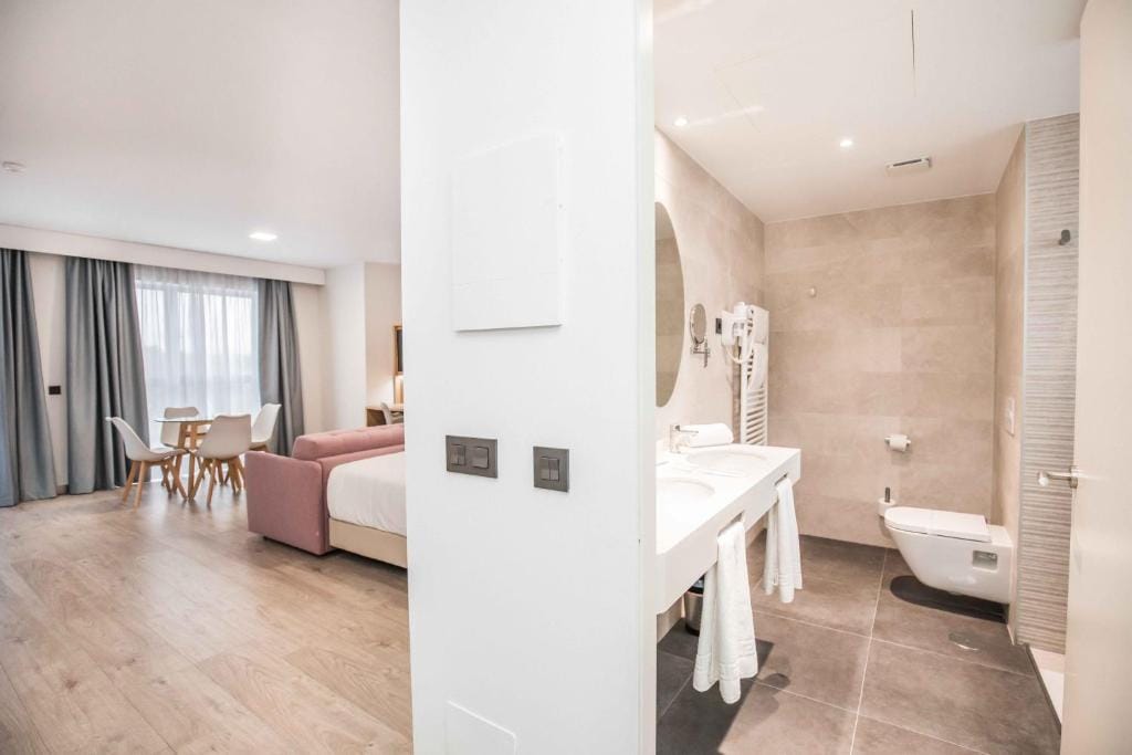 Hotel Ciudad De Ávila — 3