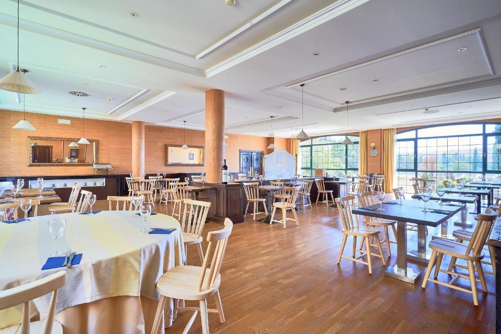 Hotel Sonsoles Ávila — 5