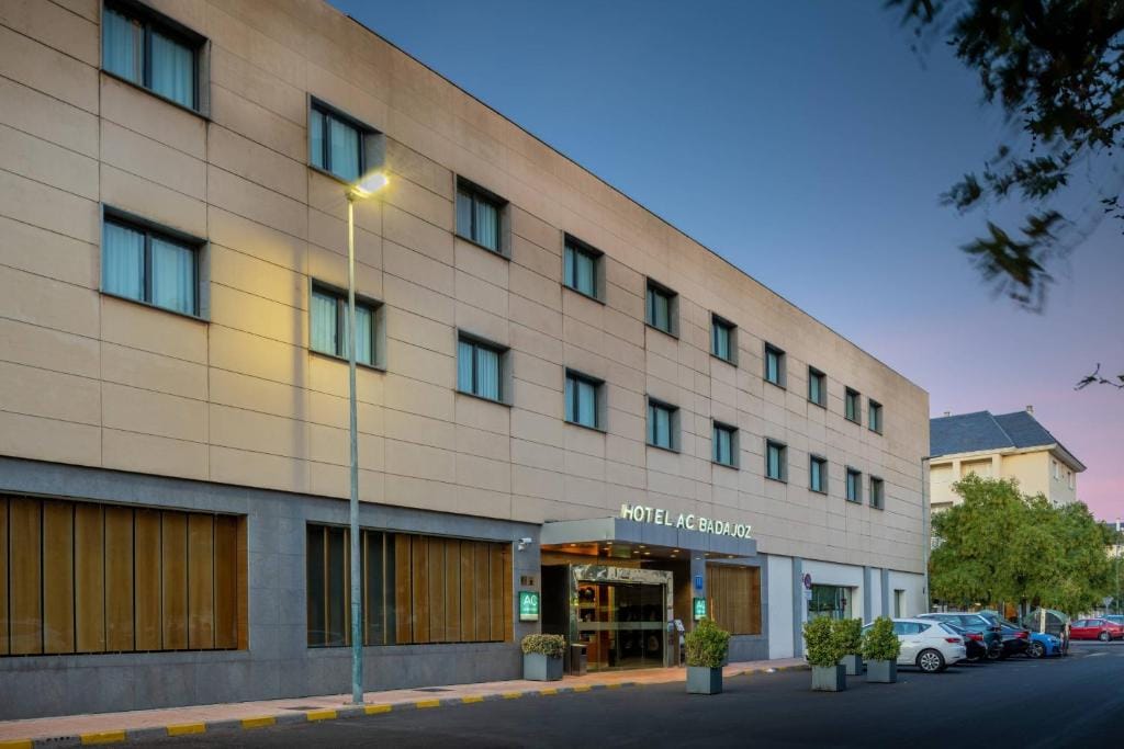 AC Hotel Badajoz by Marriott — 2