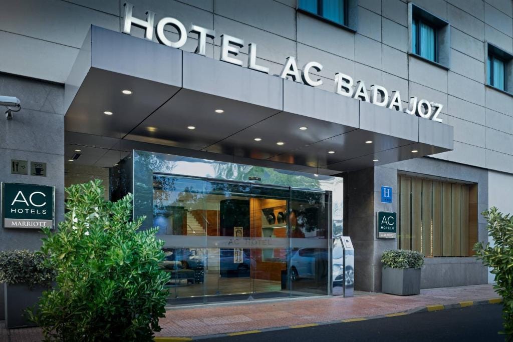 AC Hotel Badajoz by Marriott — 3
