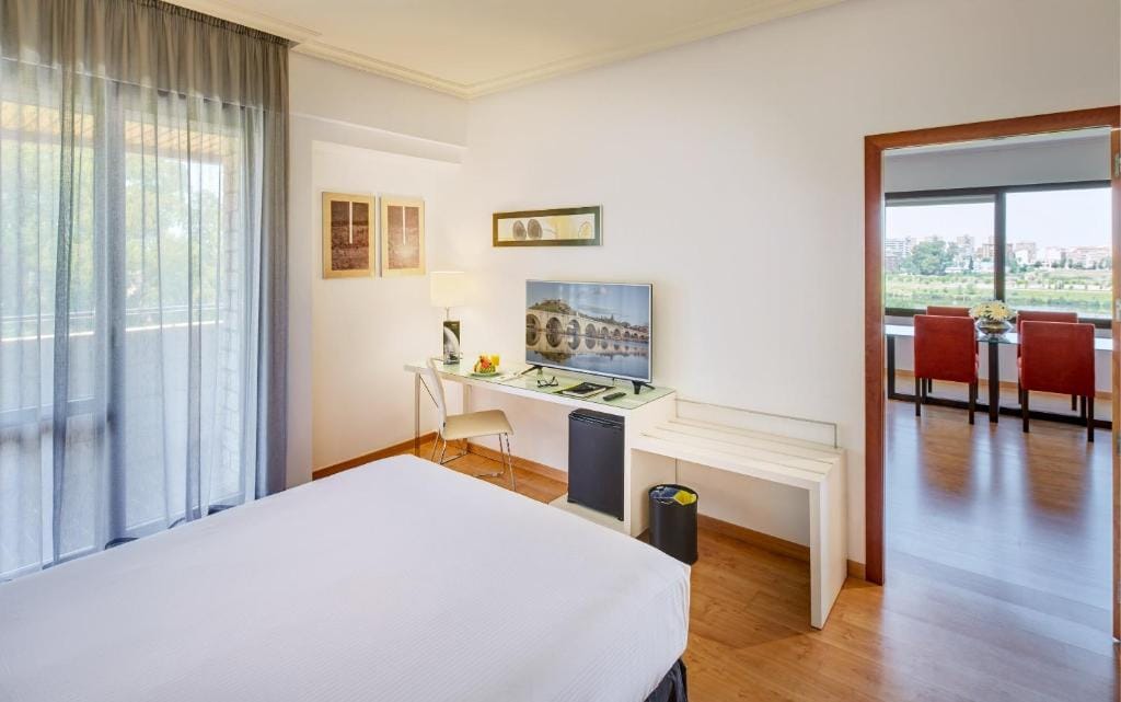 Sercotel Gran Hotel Zurbarán — 5