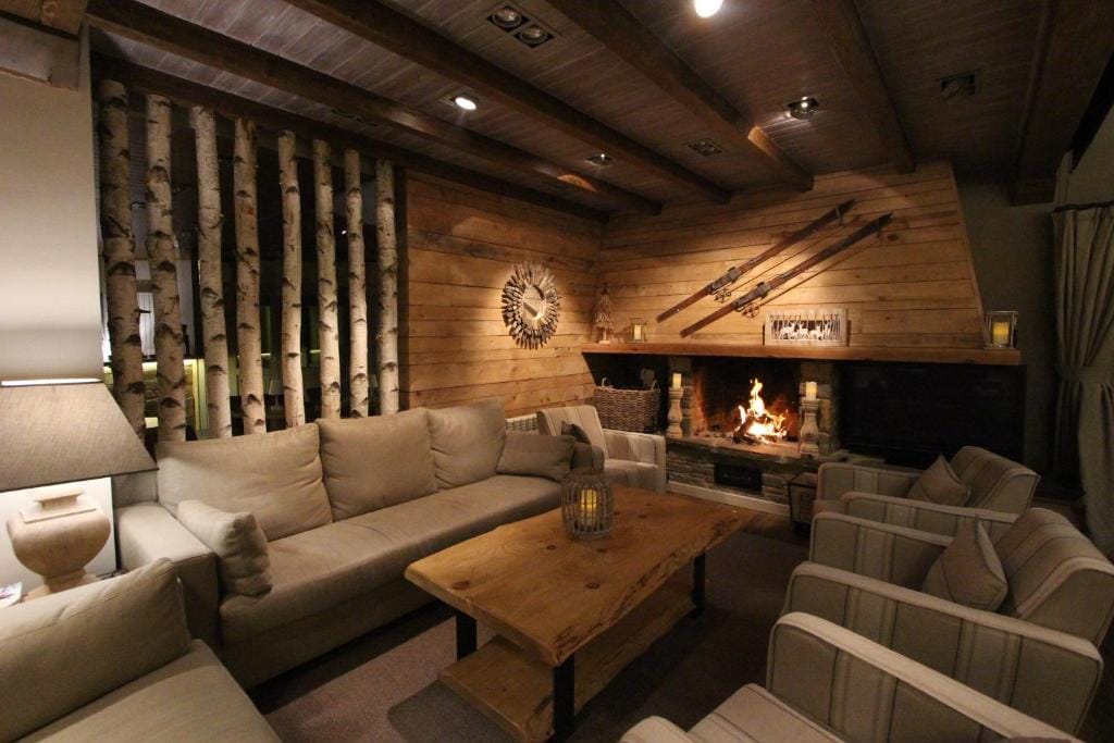 Eira Ski Lodge — 1