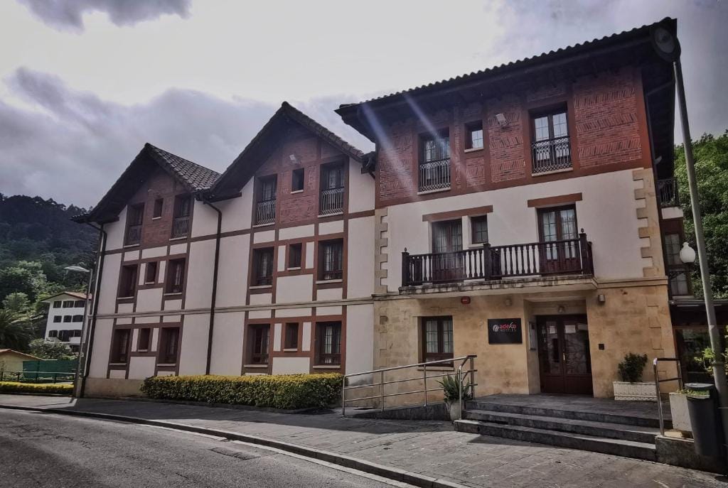 Adeko Hotel — 1