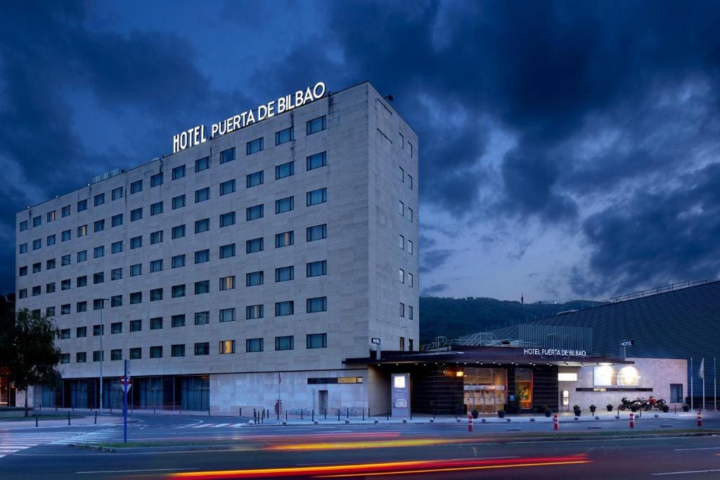 Hotel Puerta de Bilbao — 5