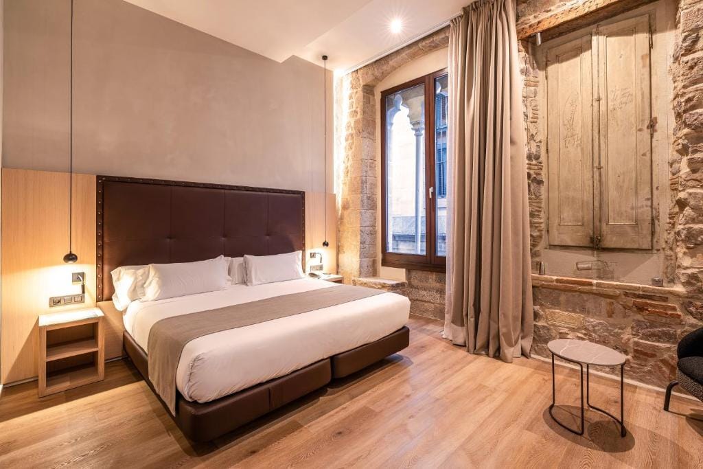 Gran Hotel Barcino 4 Sup — 1