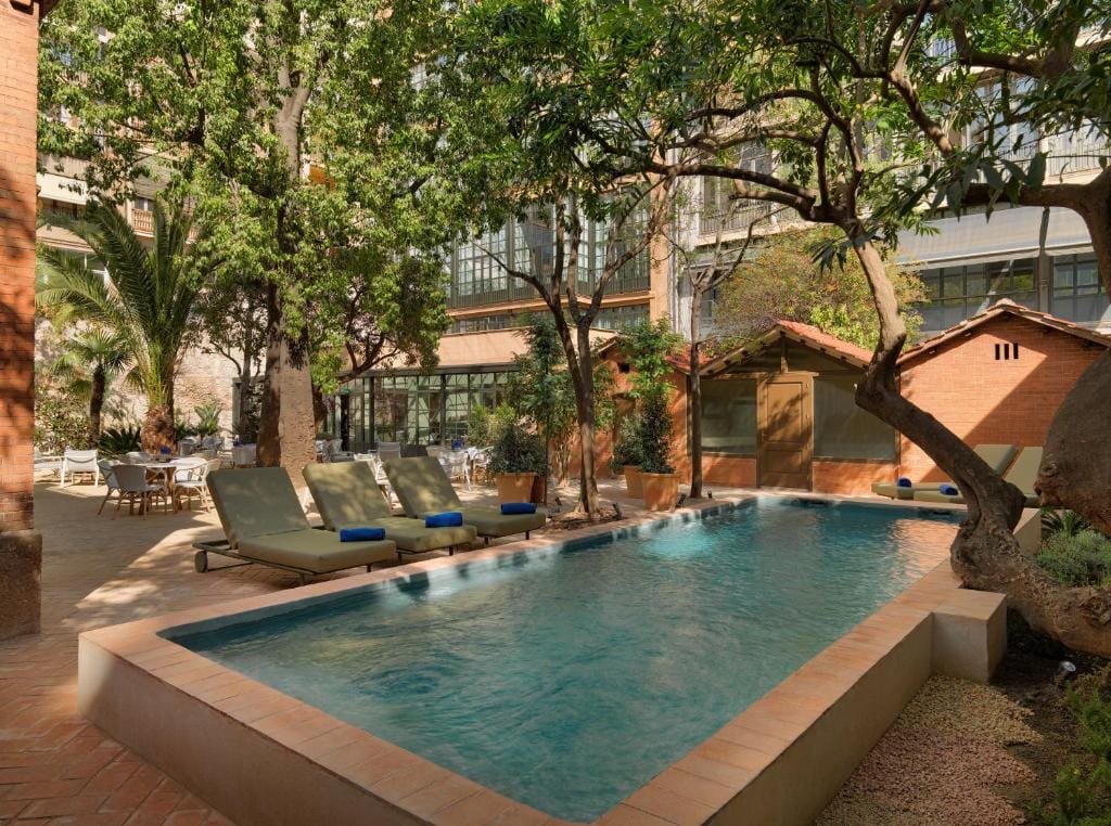 H10 Casa Mimosa 4* Sup — 4