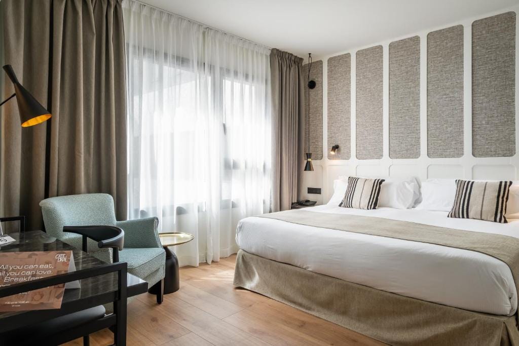 Hotel Barcelona Catedral 4 Sup — 3