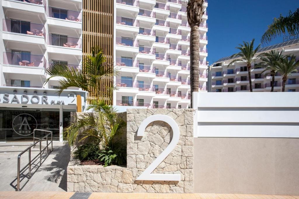 Ambassador Playa II — 5