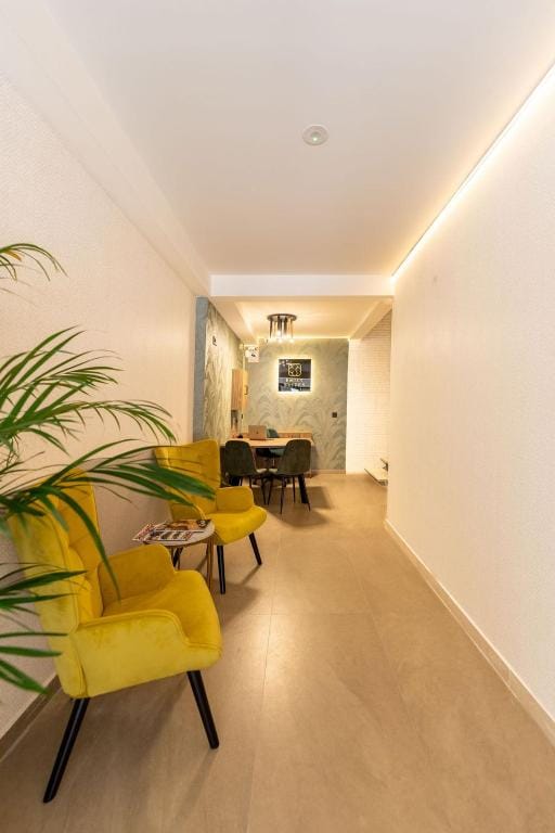 Emily Suites — 1