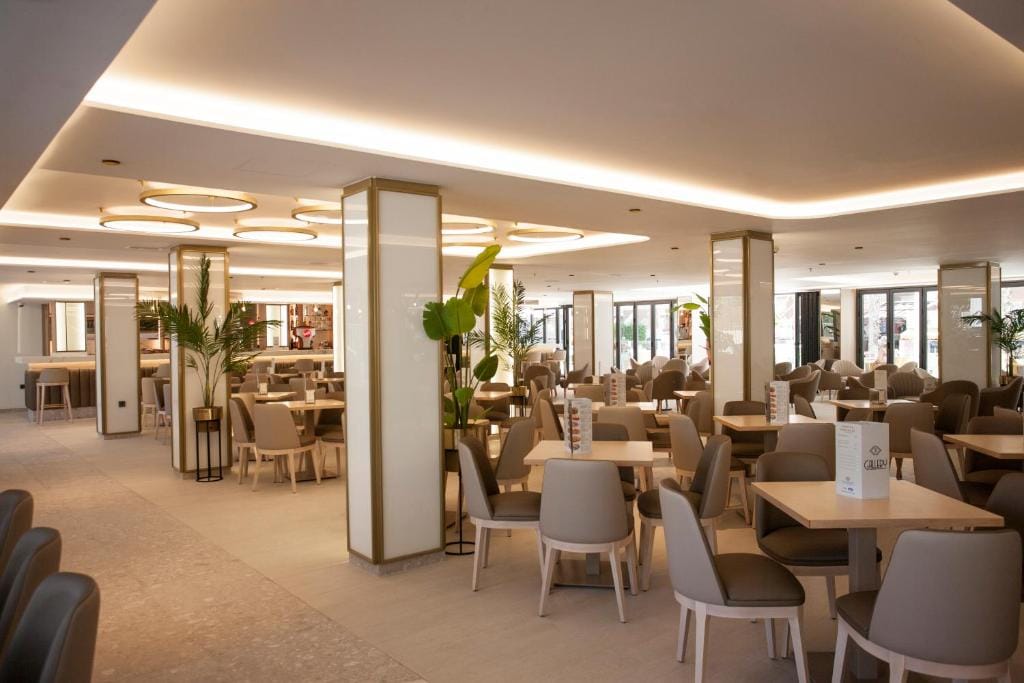 Hotel Presidente 4 sup — 4