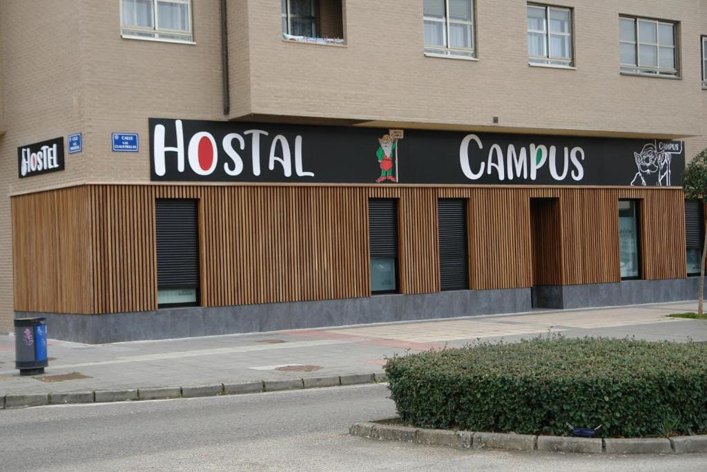 Hostal Campus — 1