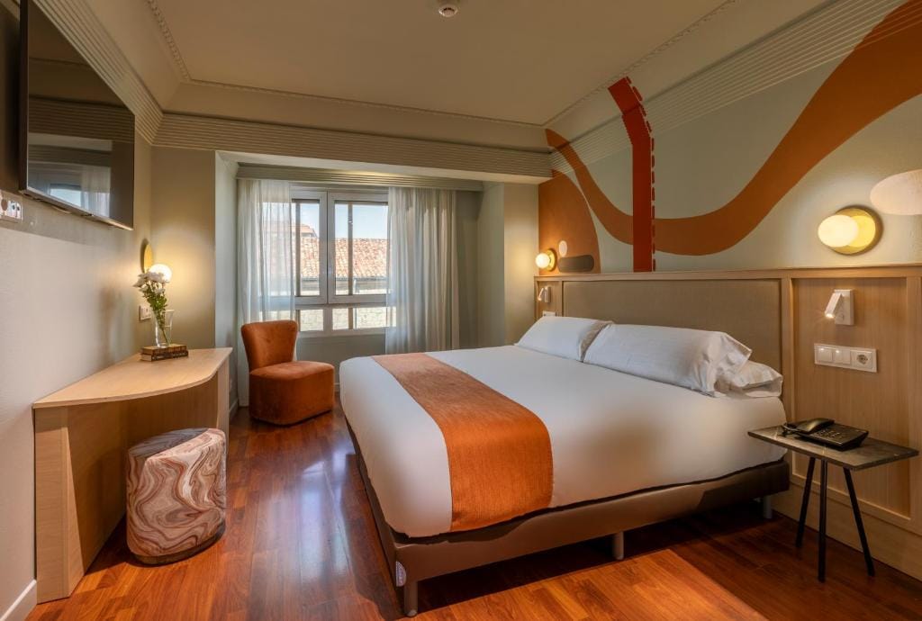 Hotel Corona de Castilla Burgos — 5