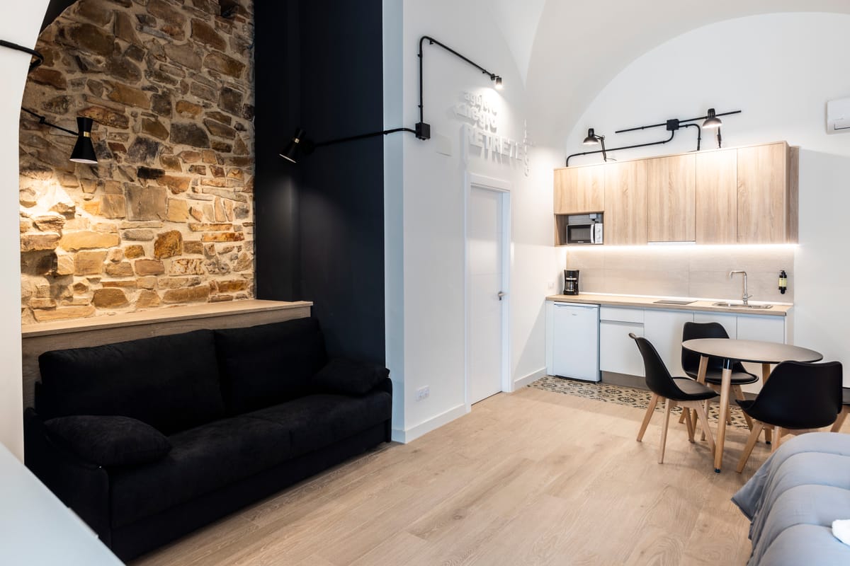 Apartamentos Turísticos De La Bernarda — 1