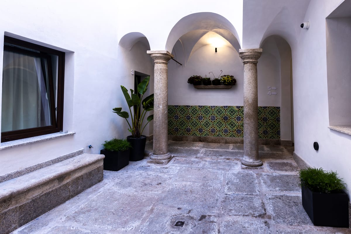 Apartamentos Turísticos De La Bernarda — 4