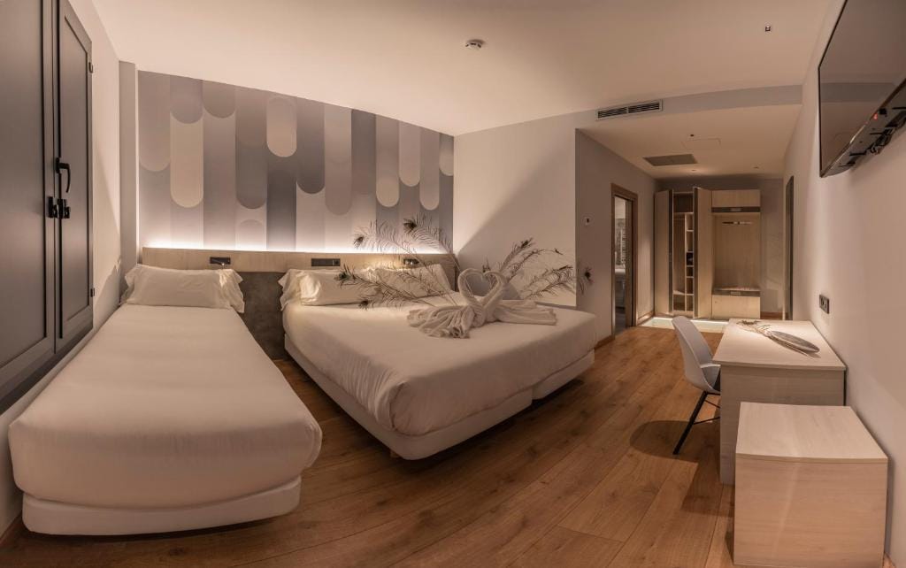 Hotel NERU con Encanto — 2