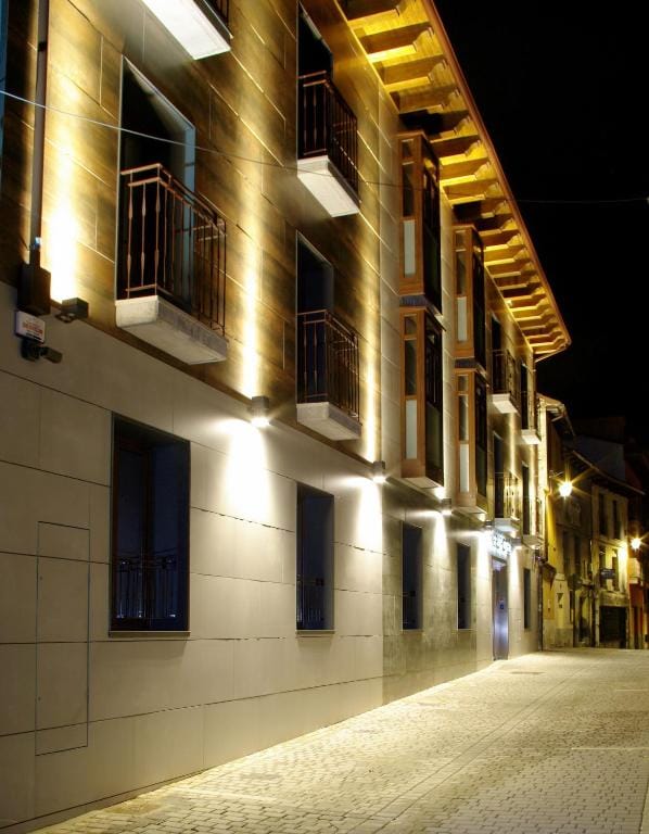 Hotel NERU con Encanto — 4