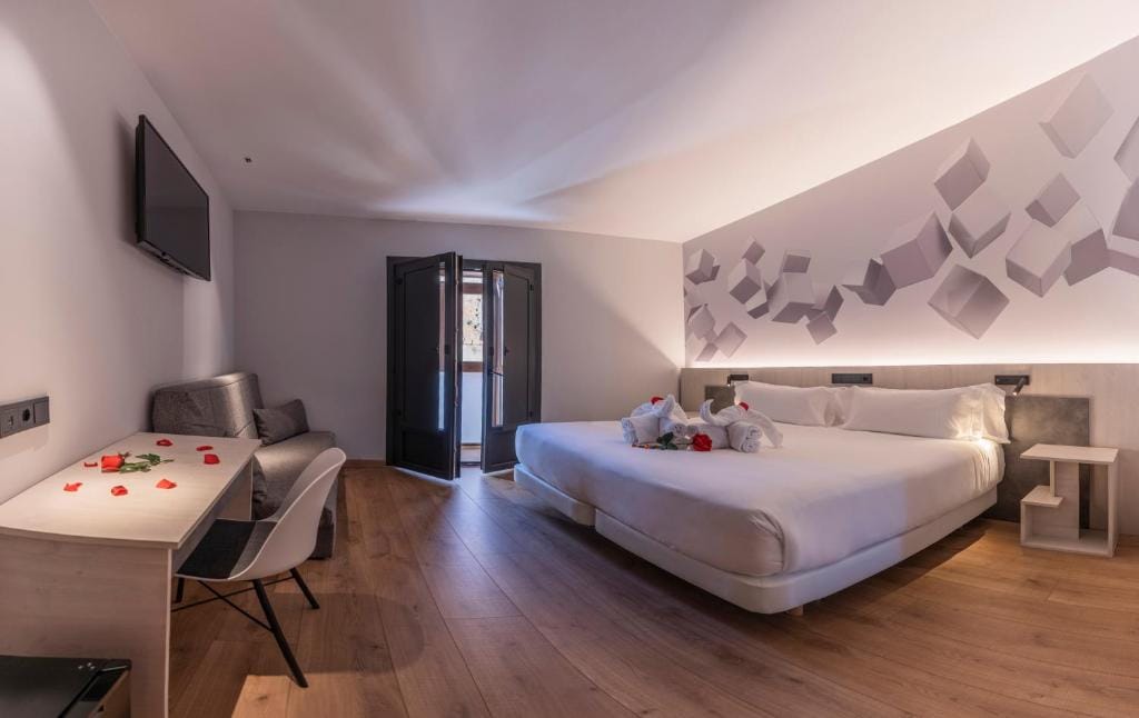 Hotel NERU con Encanto — 5