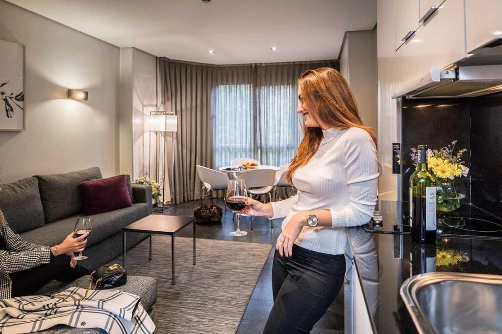 Apartosuites Jardines de Sabatini — 3