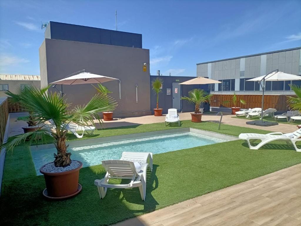 Hotel BESTPRICE Alcalá — 1