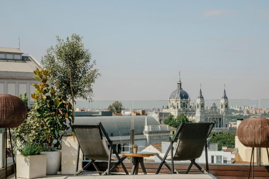 Palacio de los Duques, a Gran Meliá Hotel - The Leading Hotels of the World — 1