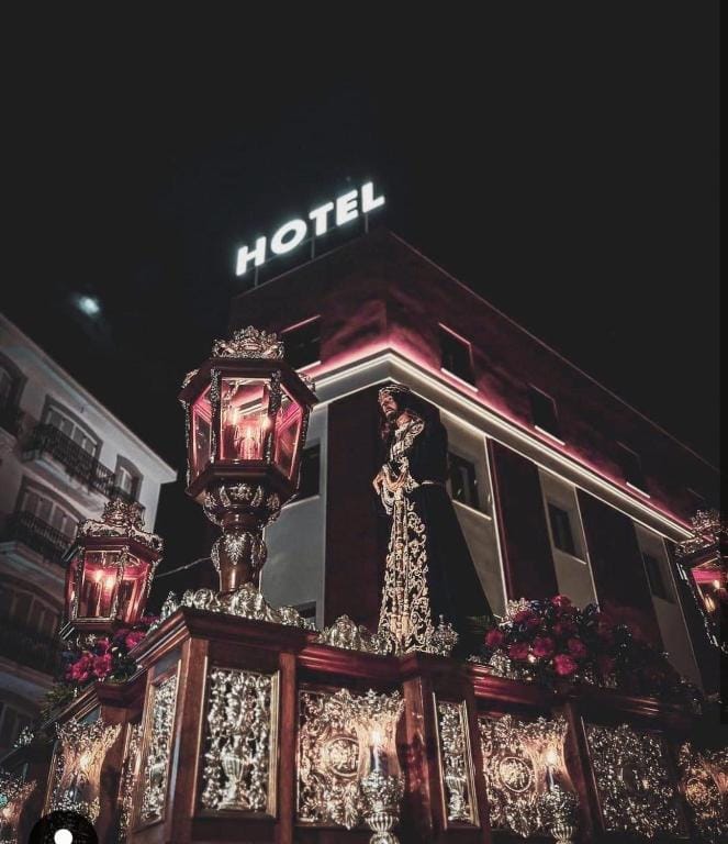 Hotel Paula Films Collection — 2