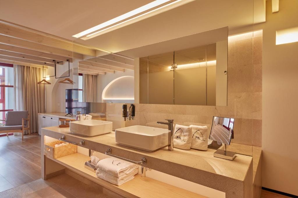 Fil Suites — 3
