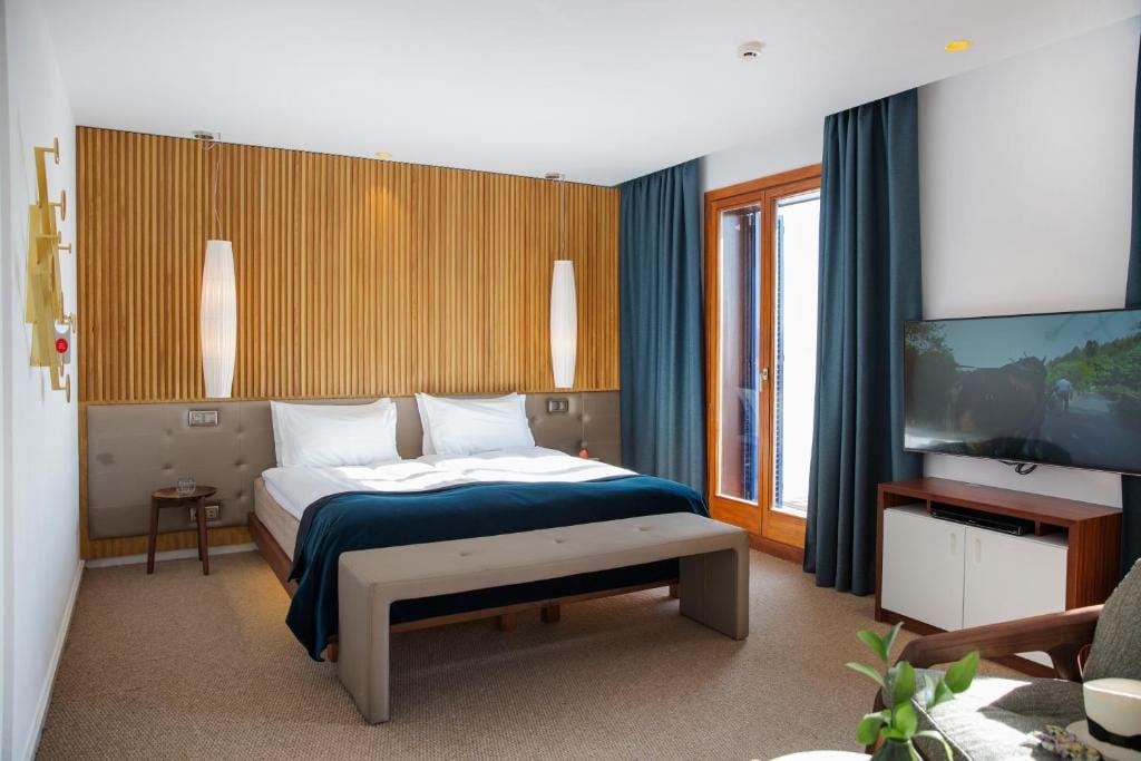 Portixol Hotel & Restaurant — 2